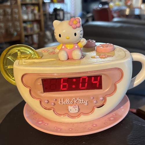 Hello kitty tea cup - hello,