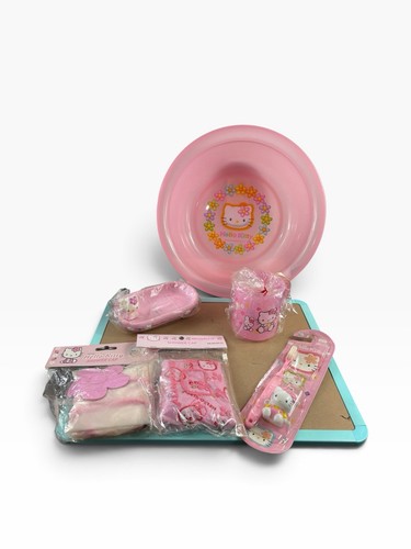 Hello kitty bathroom - kitty,